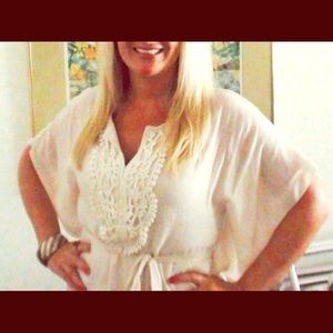 Boho chic top/vintage look